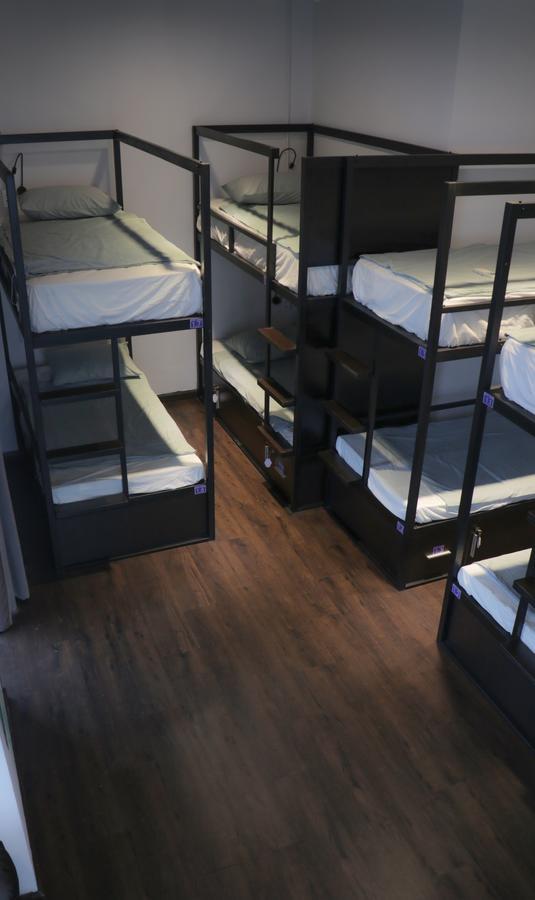 Penthouse Hostel & Spa Ho Chi Minh City Bagian luar foto