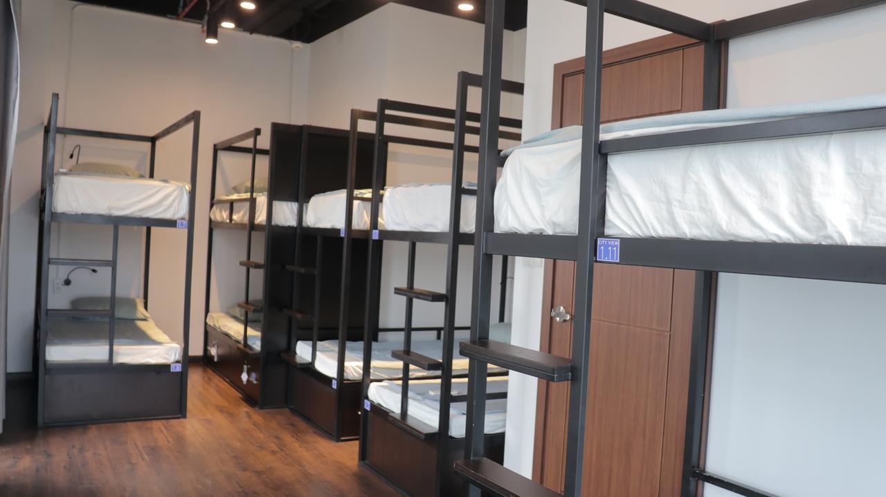 Penthouse Hostel & Spa Ho Chi Minh City Bagian luar foto