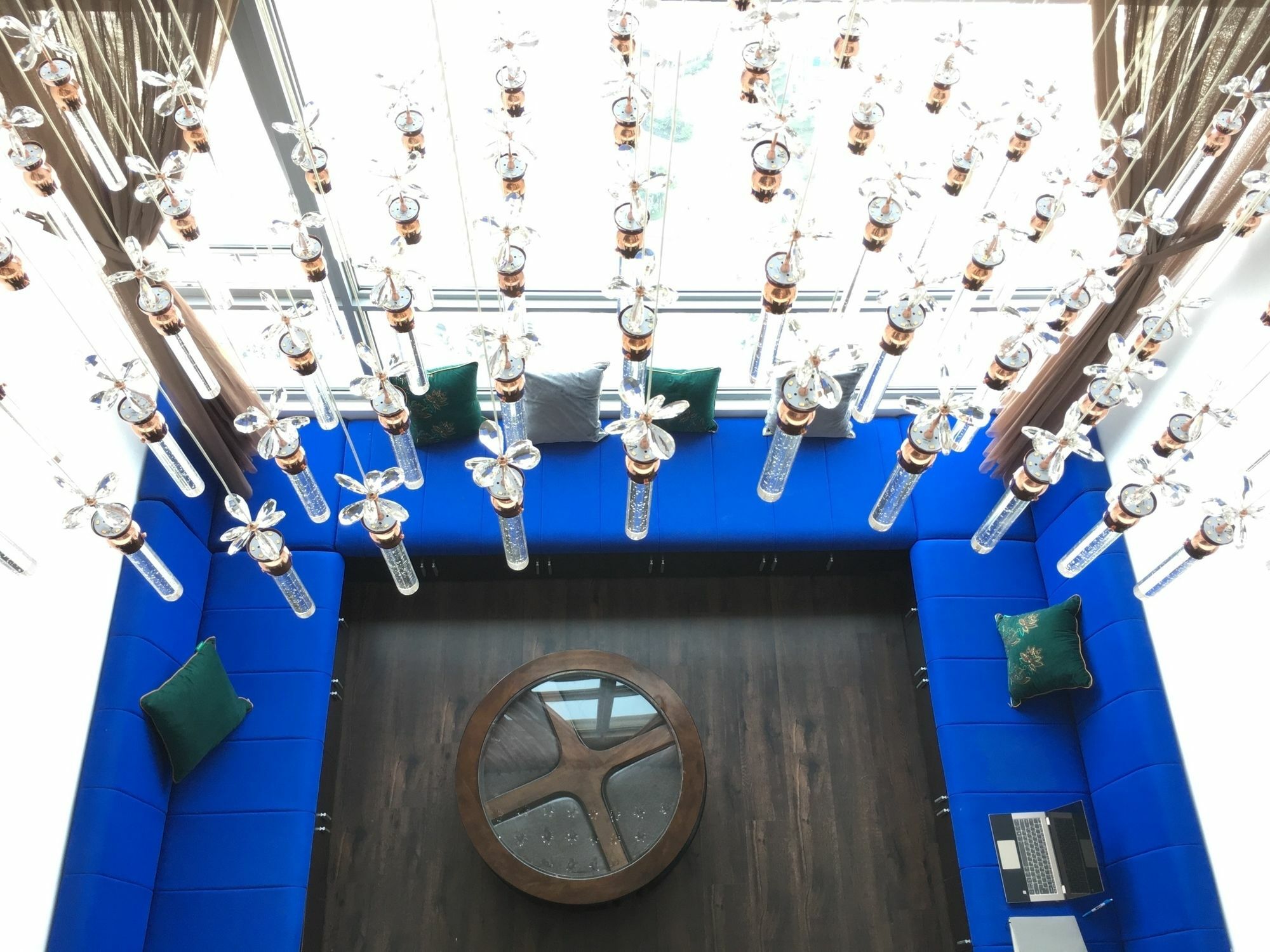 Penthouse Hostel & Spa Ho Chi Minh City Bagian luar foto